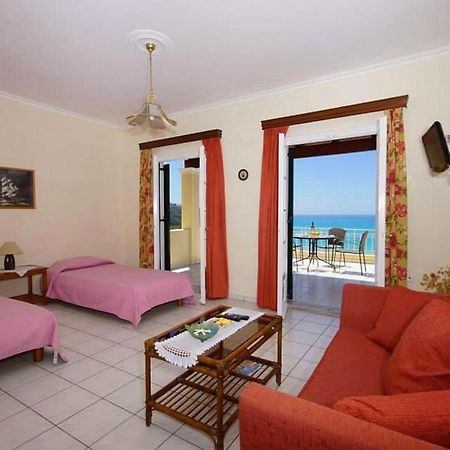 Natalia Apartment B With Panoramic Sea Views Of Agios Gordios Bay Zewnętrze zdjęcie