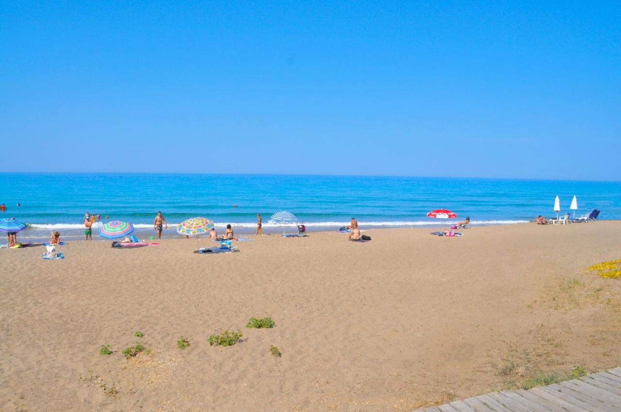 Natalia Apartment B With Panoramic Sea Views Of Agios Gordios Bay Zewnętrze zdjęcie