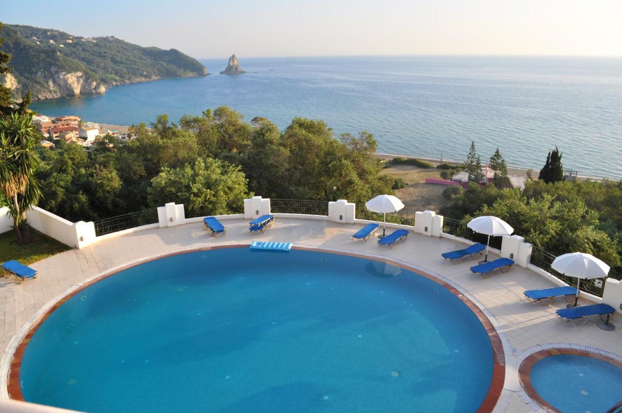 Natalia Apartment B With Panoramic Sea Views Of Agios Gordios Bay Zewnętrze zdjęcie