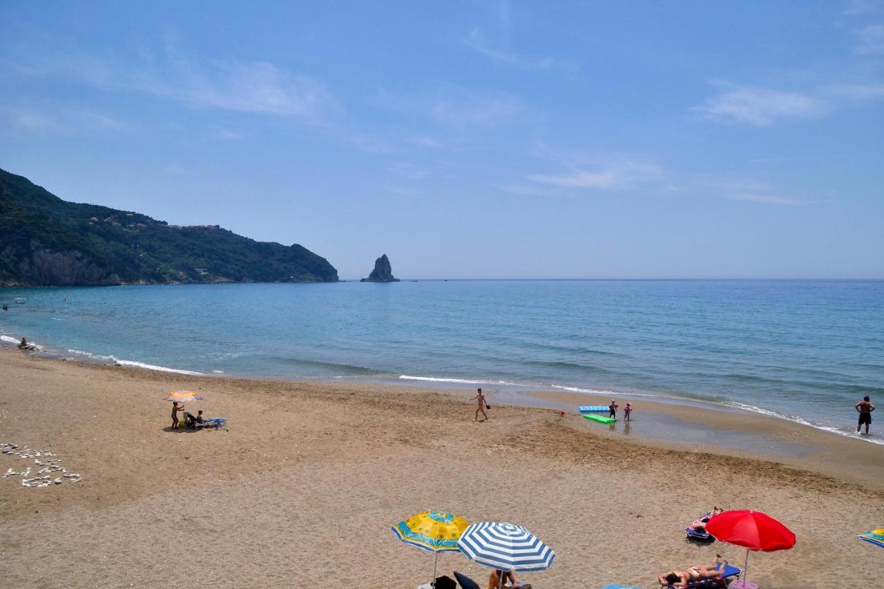 Natalia Apartment B With Panoramic Sea Views Of Agios Gordios Bay Zewnętrze zdjęcie