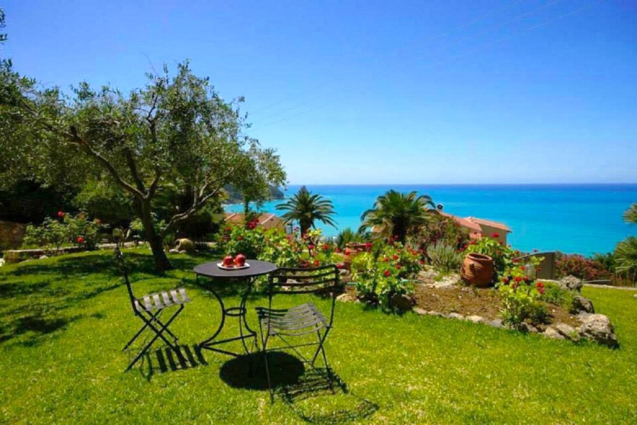 Natalia Apartment B With Panoramic Sea Views Of Agios Gordios Bay Zewnętrze zdjęcie