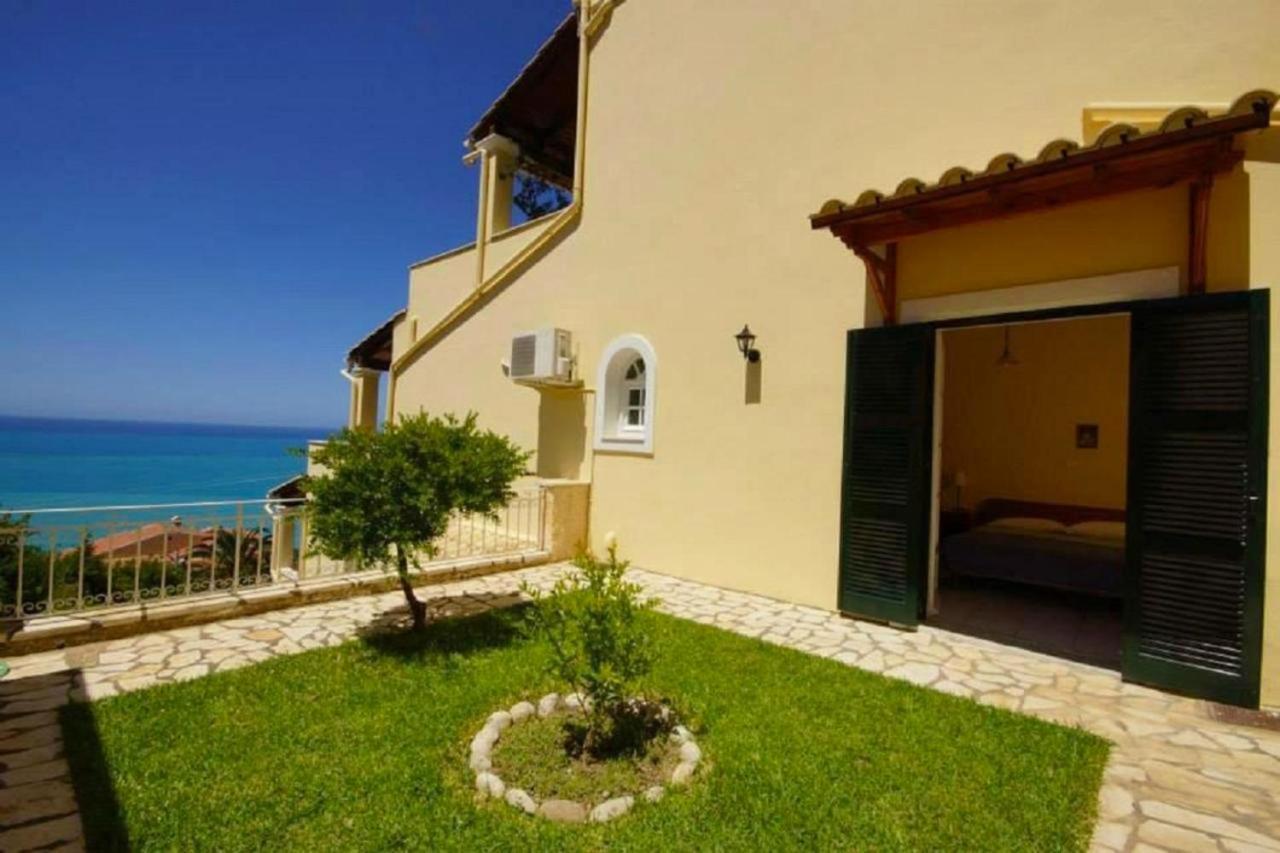 Natalia Apartment B With Panoramic Sea Views Of Agios Gordios Bay Zewnętrze zdjęcie