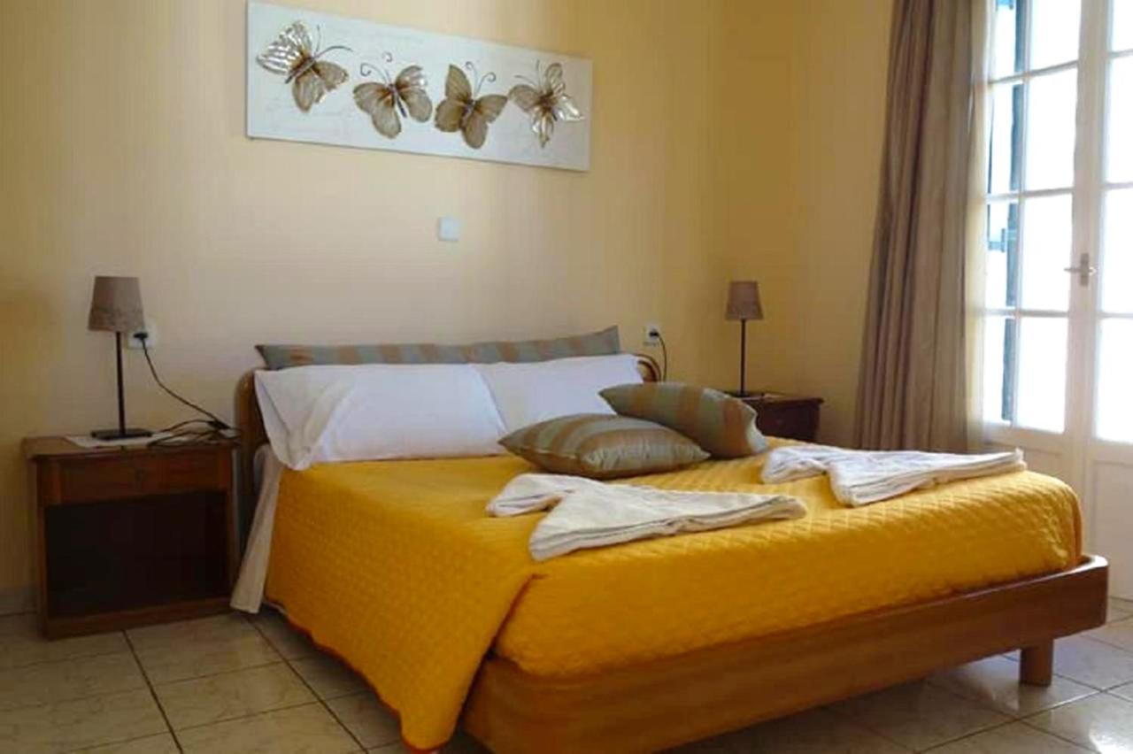 Natalia Apartment B With Panoramic Sea Views Of Agios Gordios Bay Zewnętrze zdjęcie