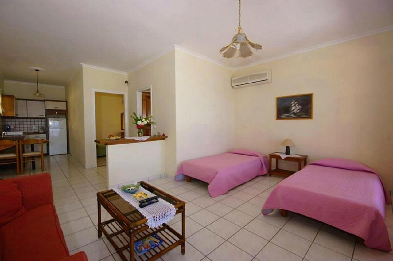 Natalia Apartment B With Panoramic Sea Views Of Agios Gordios Bay Zewnętrze zdjęcie