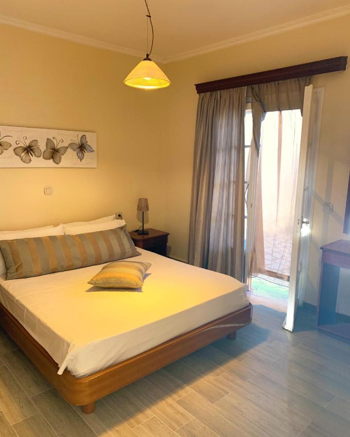Natalia Apartment B With Panoramic Sea Views Of Agios Gordios Bay Zewnętrze zdjęcie