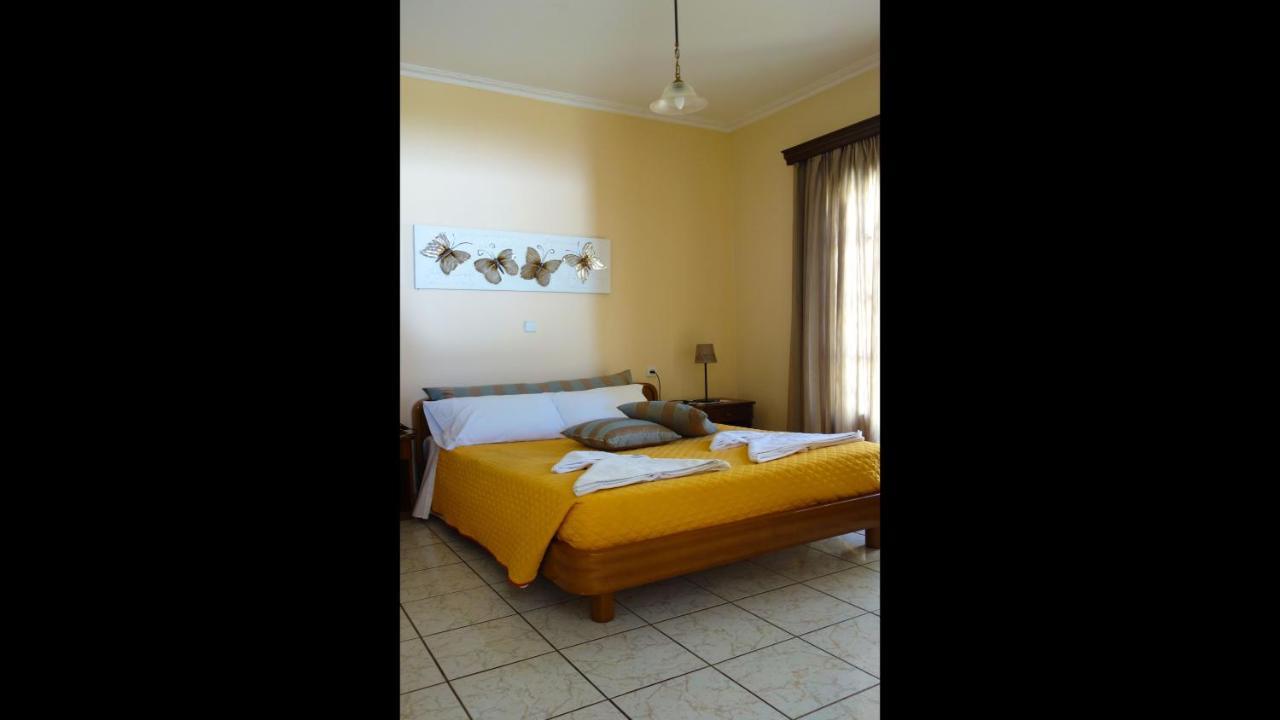 Natalia Apartment B With Panoramic Sea Views Of Agios Gordios Bay Zewnętrze zdjęcie