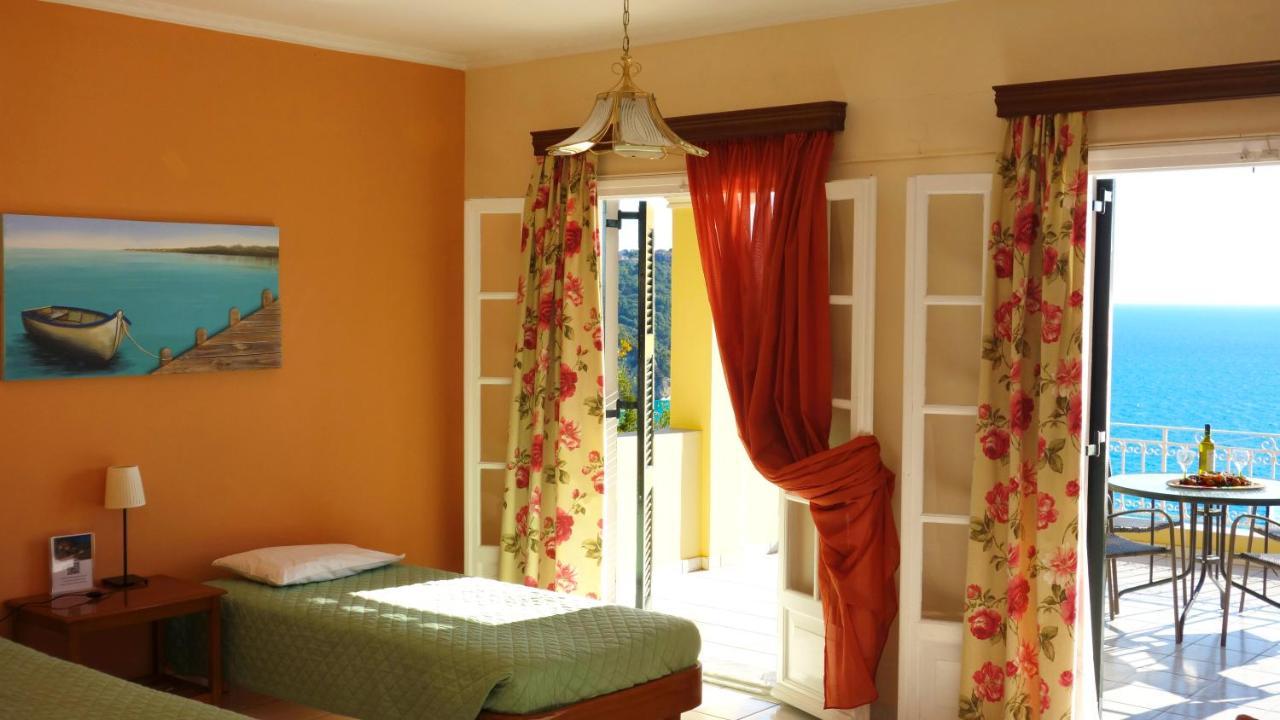 Natalia Apartment B With Panoramic Sea Views Of Agios Gordios Bay Zewnętrze zdjęcie